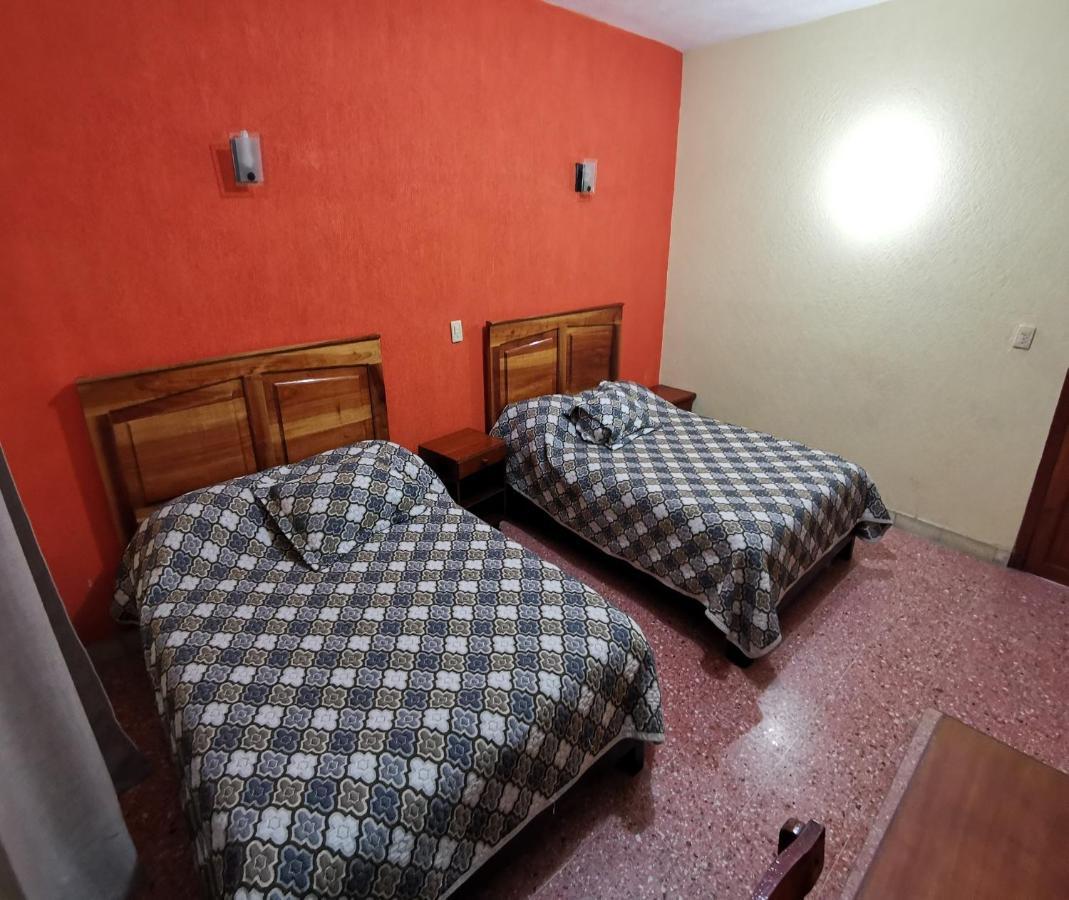 Capital O Hotel Hidalgo Paraíso Esterno foto